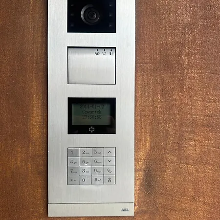 Przyjazni 16 26 - Self Check-in 20h - Lift * Wroclaw