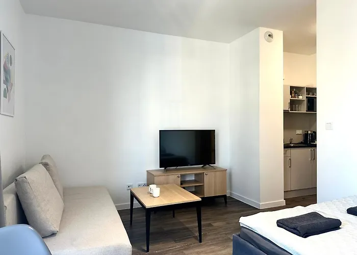 Przyjazni 16 26 - Self Check-in 20h - Lift